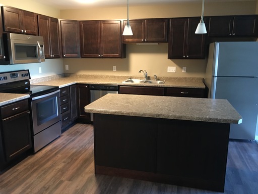 1Bd/1Ba With Washer/Dryer In Unit!! Detroit Lakes MN!!! – photo 1