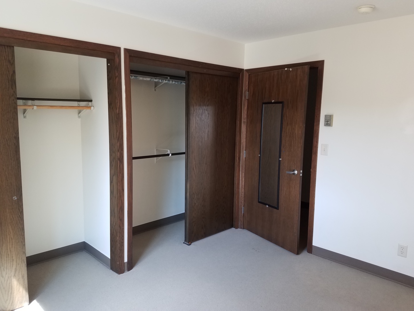 Fargo Apartment: 101 S University Dr