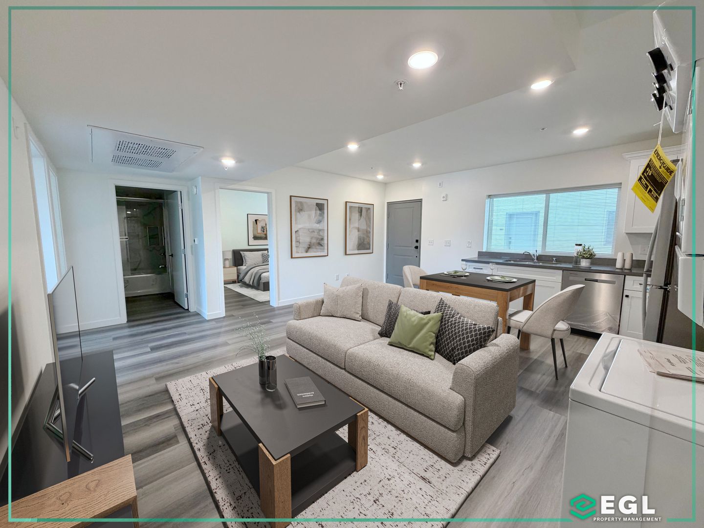 Inglewood Apartment: 10505 Hawthorne Blvd.