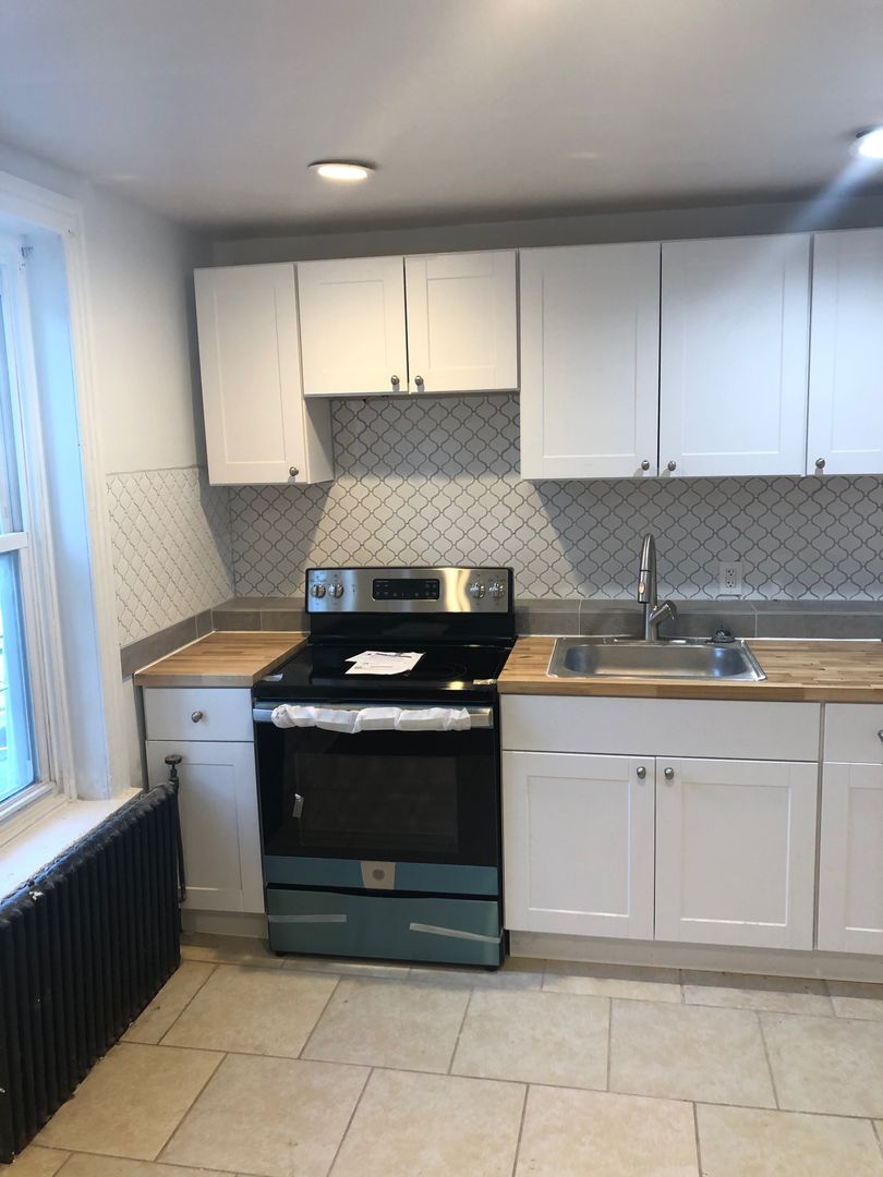 Philadelphia Apartment: 300 W. Coulter St