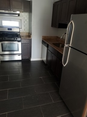 Updated 2br/1ba near Drexel University w/ Free Washer & Dryer – photo 1