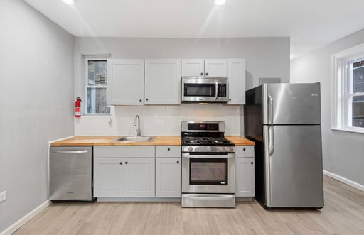 Renovated in Cobbs Creek 3br/1ba with W&D, Outdoor Space and Much More – photo 1