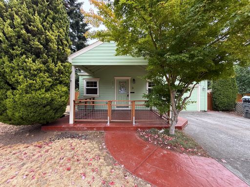 Charming 2-Bedroom Home with Bonus Spaces & Fenced Yard – photo 1