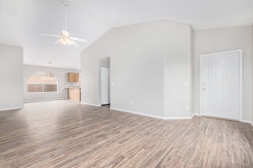 Listing photo thumbnail