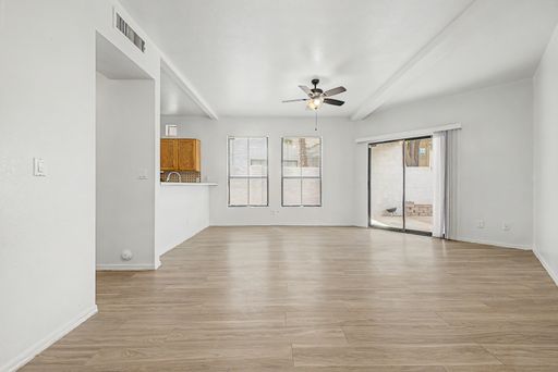 Listing photo thumbnail