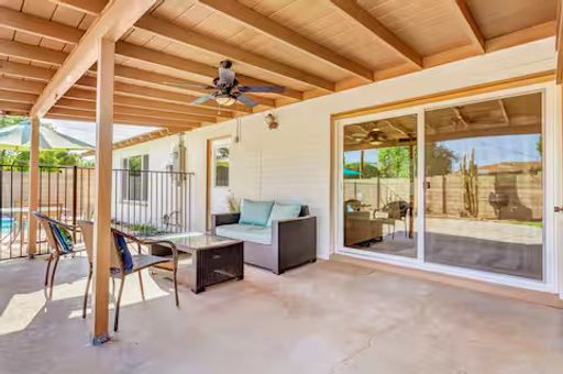 Listing photo thumbnail