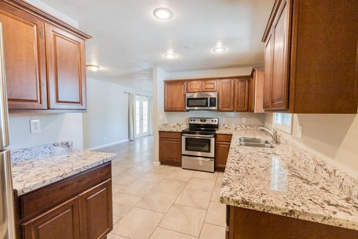 Listing photo thumbnail