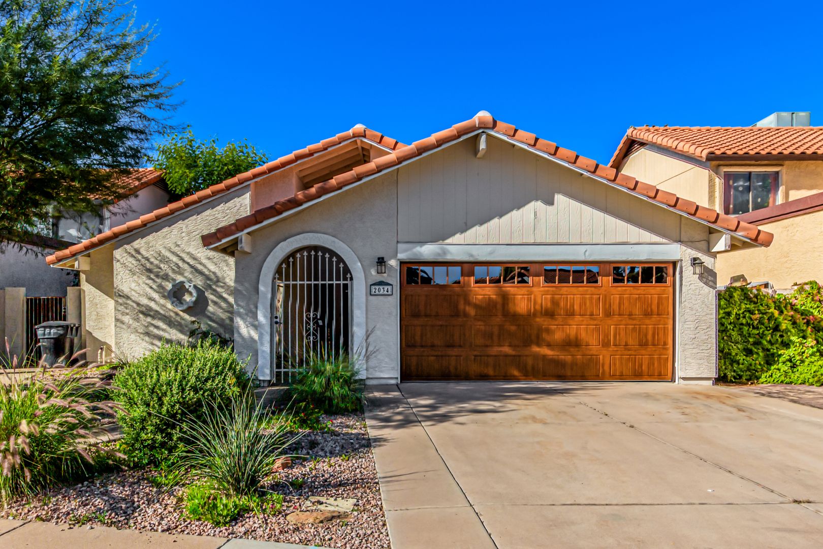 MESA House: 2034 S PASEO LOMA