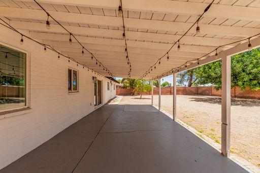 Listing photo thumbnail