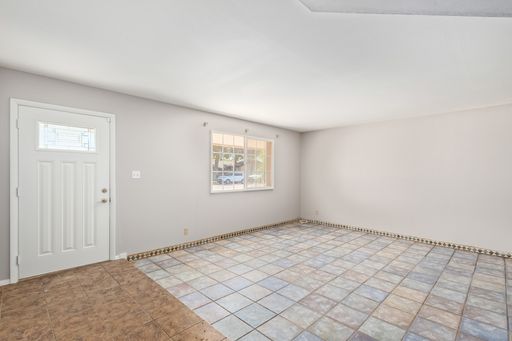 Listing photo thumbnail