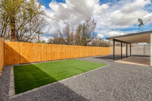 Listing photo thumbnail