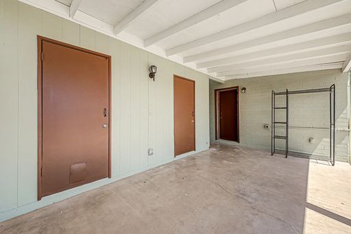 Listing photo thumbnail