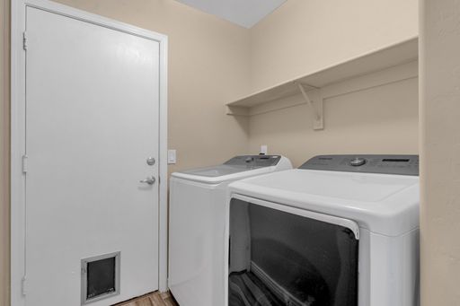Listing photo thumbnail