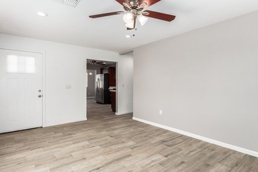 Listing photo thumbnail