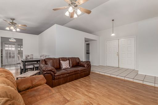 Listing photo thumbnail