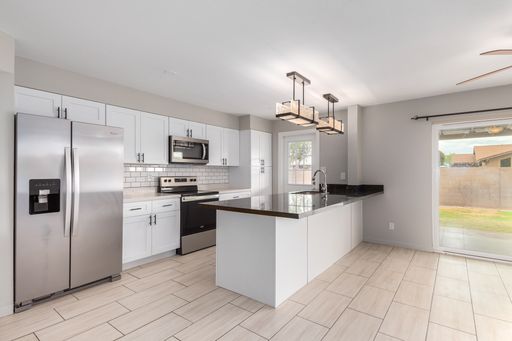 Listing photo thumbnail