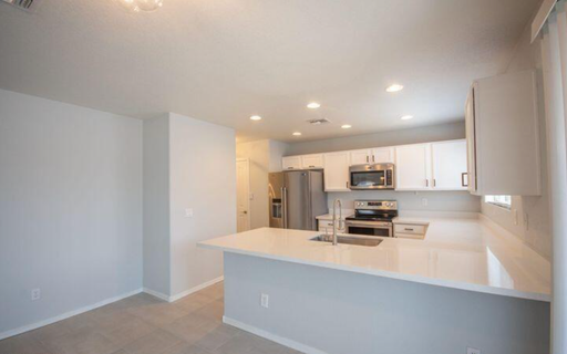 Listing photo thumbnail