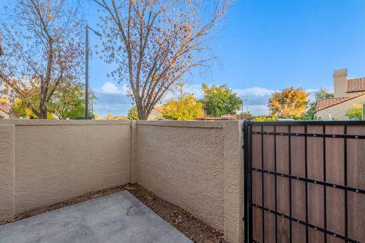 Listing photo thumbnail