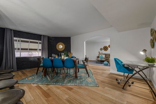 Listing photo thumbnail