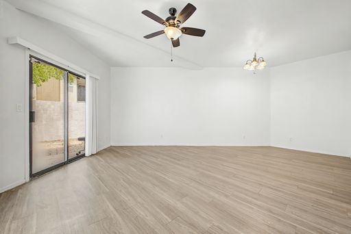 Listing photo thumbnail