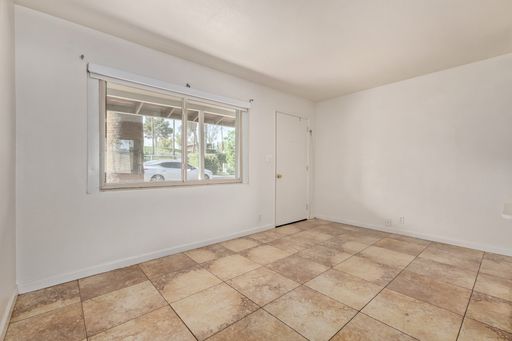 Listing photo thumbnail