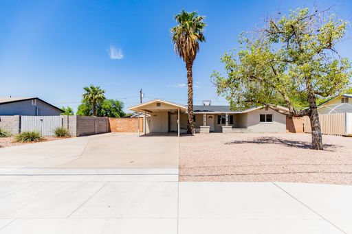 Listing photo thumbnail