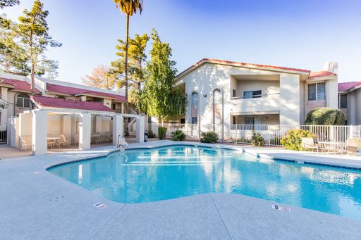 Listing photo thumbnail