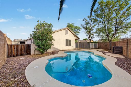 22462 N 107th Dr, Sun City, AZ 85373