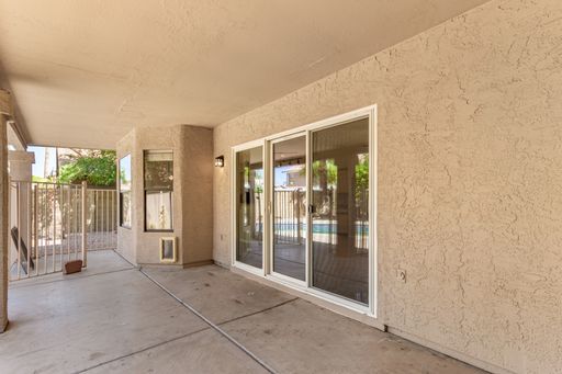 Listing photo thumbnail