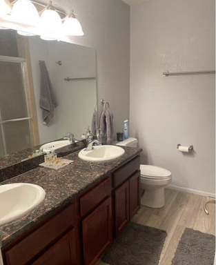 Listing photo thumbnail