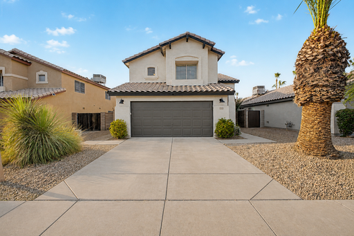 3910 E Rosemonte Dr, Phoenix, AZ 85050