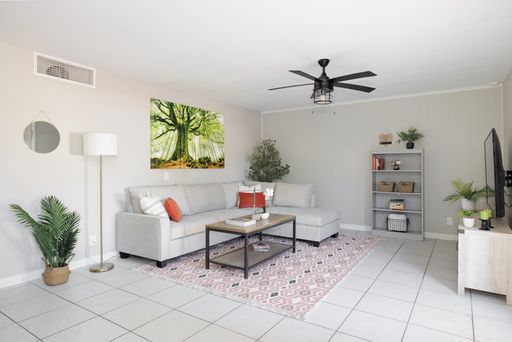 Listing photo thumbnail