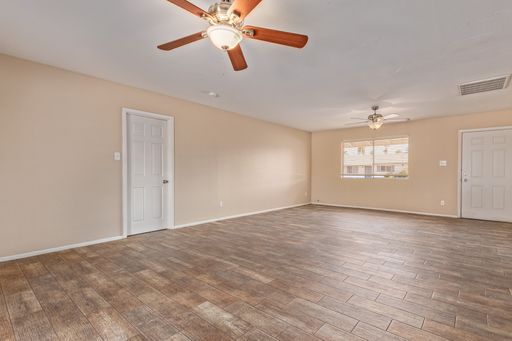 Listing photo thumbnail