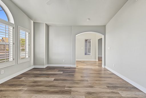 Listing photo thumbnail