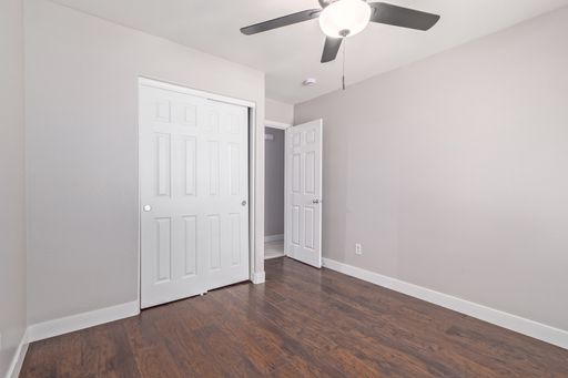 Listing photo thumbnail