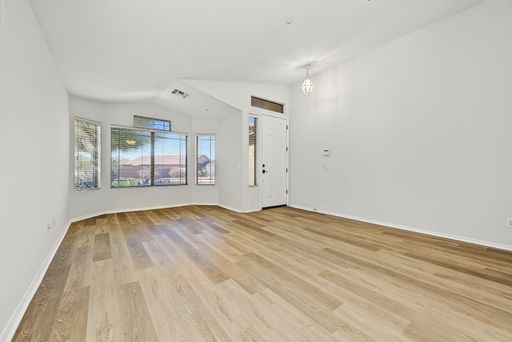 Listing photo thumbnail