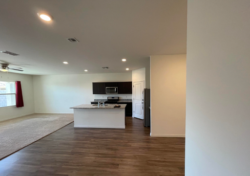 Listing photo thumbnail