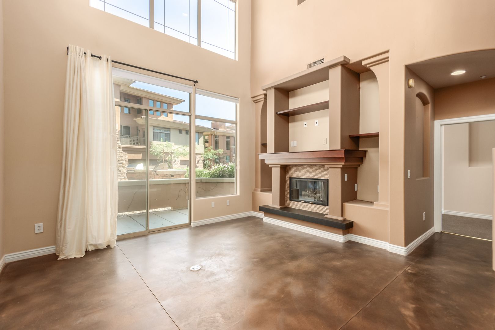 Scottsdale House: 14450 N Thompson Peak Pkwy #118