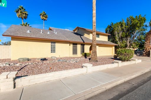 Listing photo thumbnail