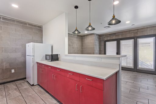 Listing photo thumbnail