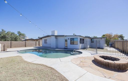 Listing photo thumbnail