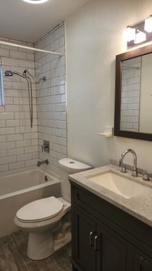 Listing photo thumbnail