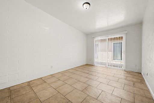 Listing photo thumbnail