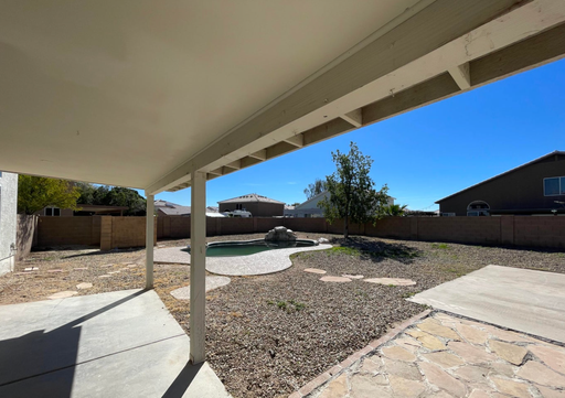 Listing photo thumbnail