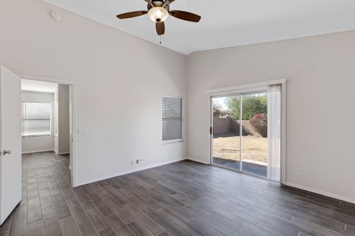 Listing photo thumbnail