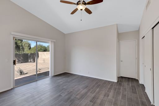 Listing photo thumbnail