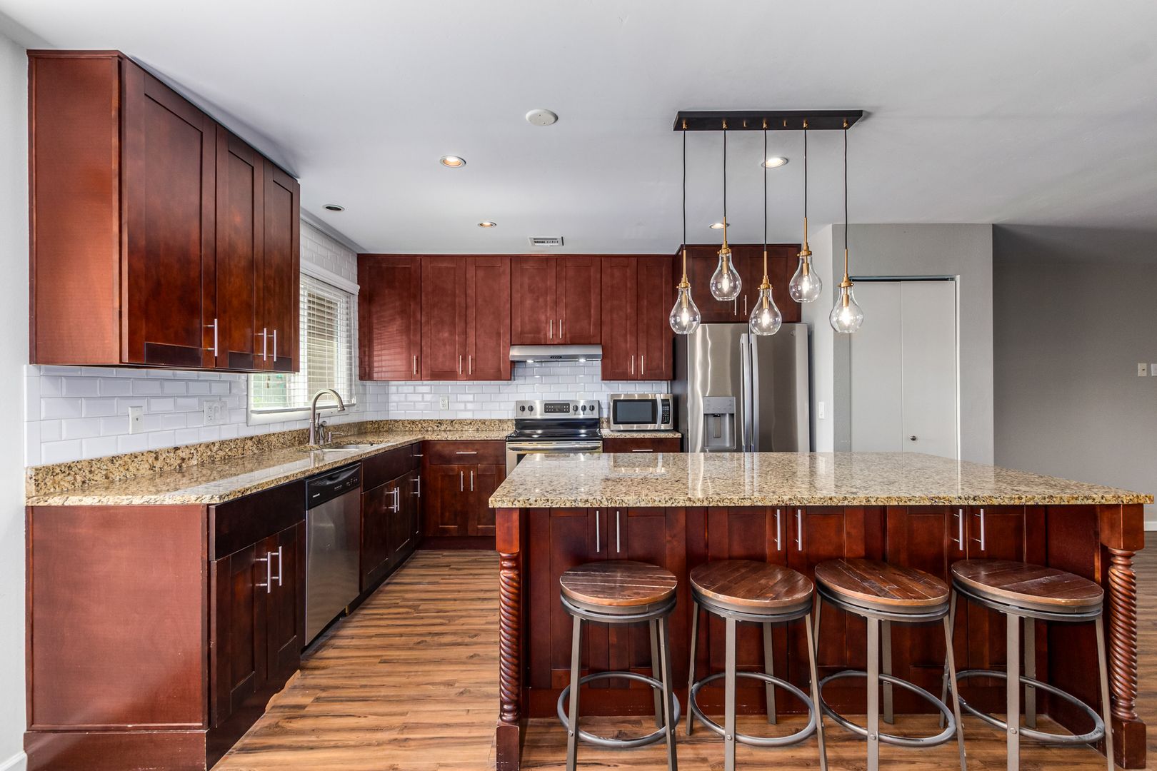 Listing photo