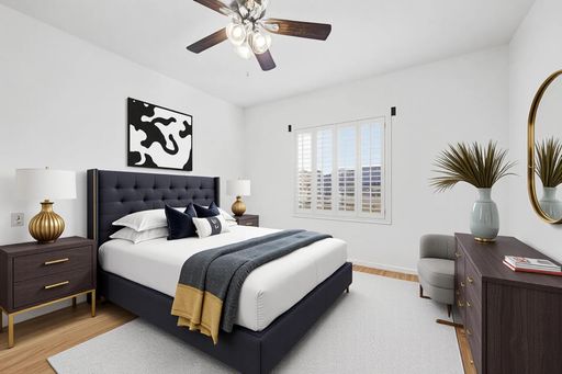 Listing photo thumbnail