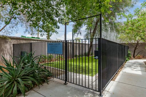 Listing photo thumbnail