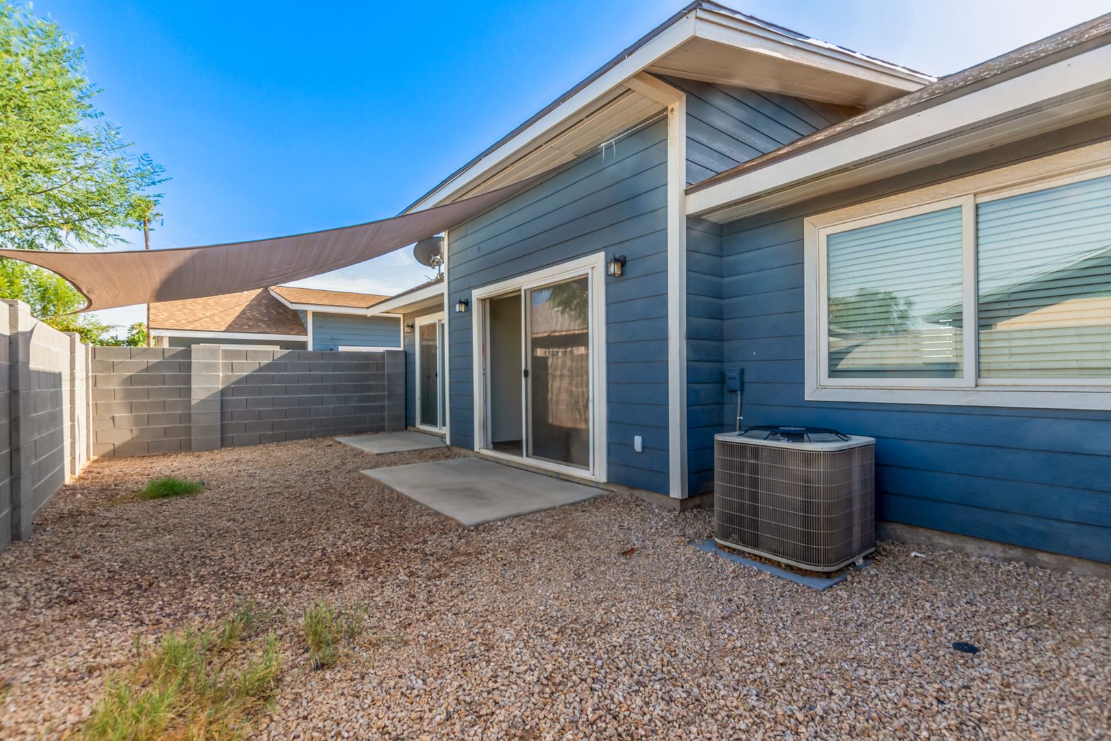 Listing photo